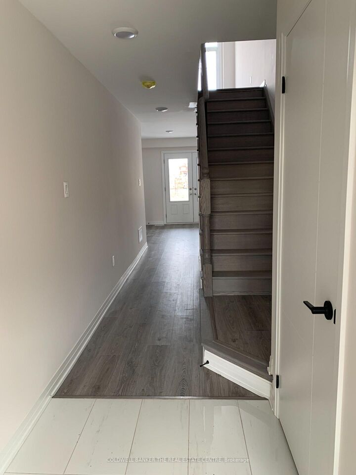 Property Photo: 94 Ambereen Place ON L1C 7H5
