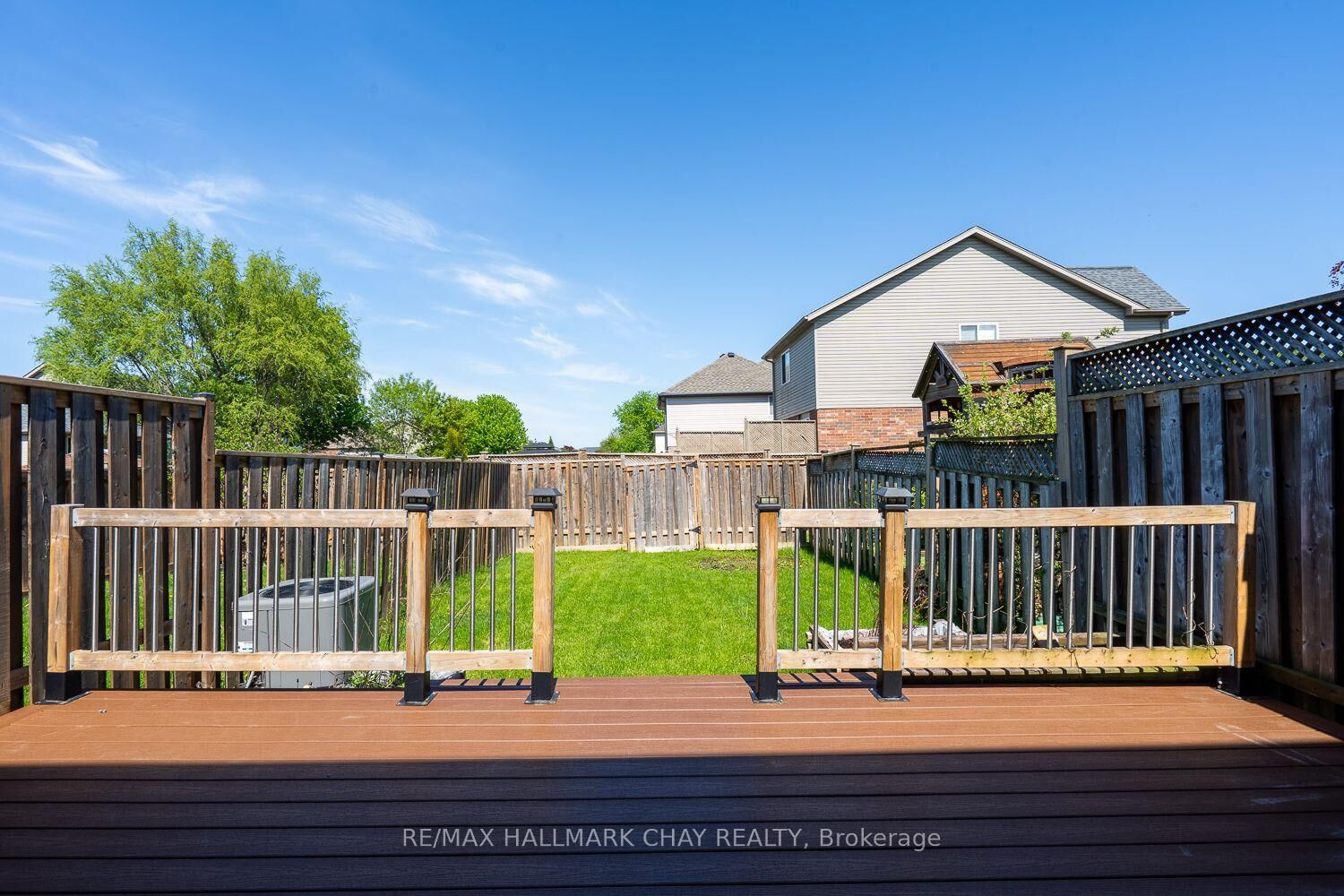 Property Photo: 15 Wallace Street ON L9R 2G5