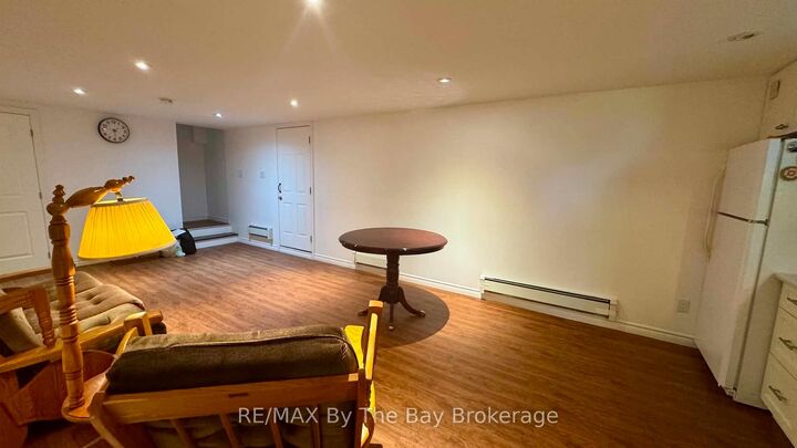 Property Photo: 130 Letitia Street Lower Unit ON L4N 1P5