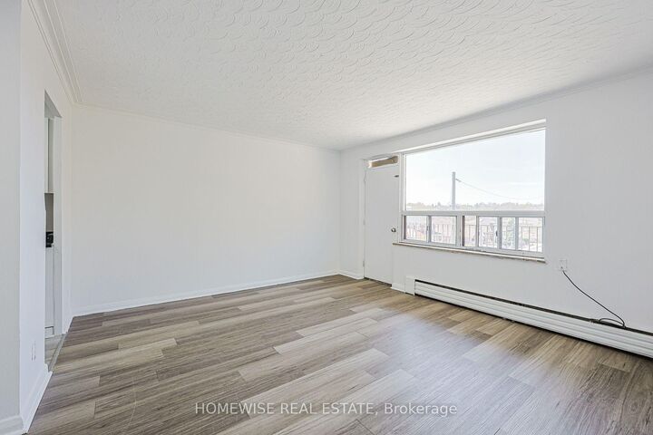 Property Photo: 2204 Dufferin Street 202 ON M6E 3R8