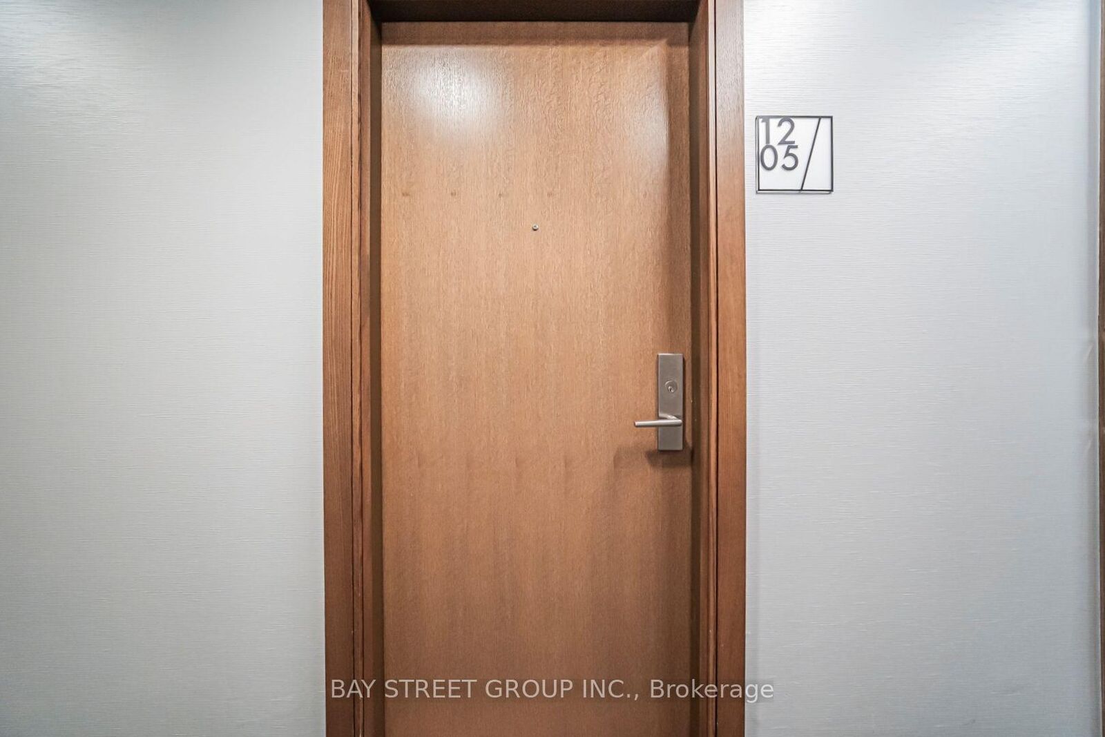 Property Photo:  56 Forest Manor Road 1205  ON M2J 0E5 