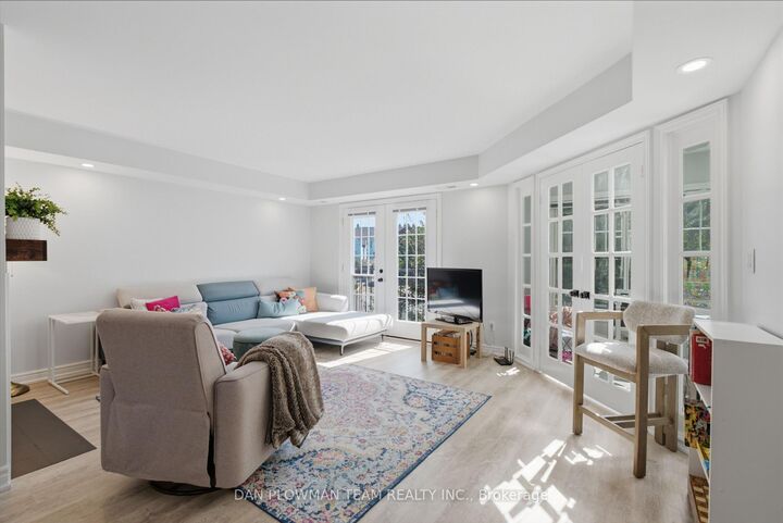 Property Photo: 1661 Nash Road H11 - 76 ON L1E 1S8