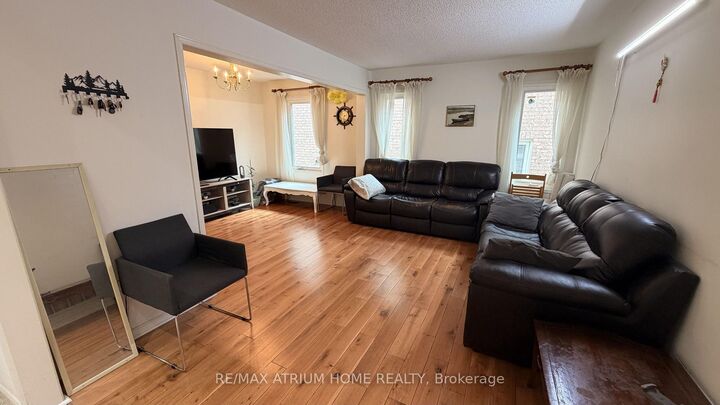 Property Photo: 5389 Wilderness Trail Main ON L4Z 4A8