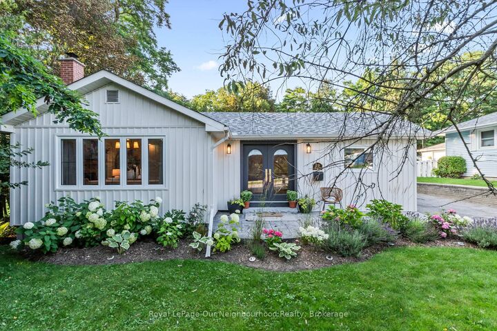 20 Jackman Road — photo 1