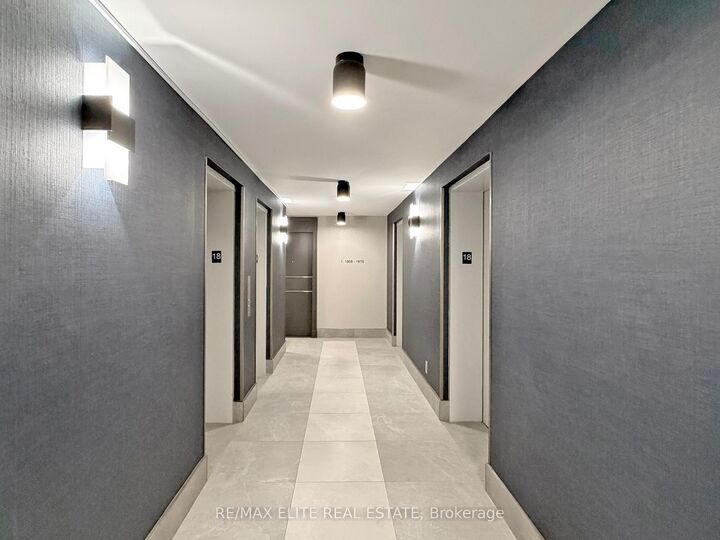 Property Photo: 30 Grand Trunk Crescent 1806 ON M5J 3A4