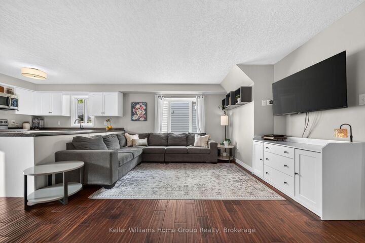 Property Photo: 284 Millburn Boulevard ON N1M 3S3