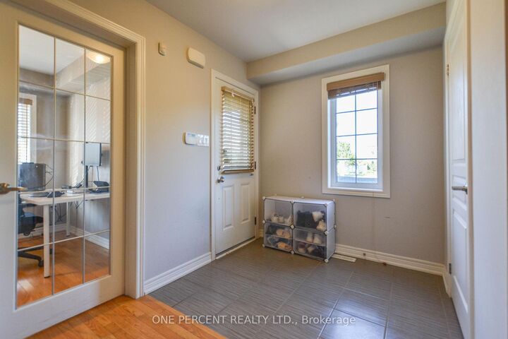 Property Photo: 85 Benjamin Hood Crescent ON L4K 5M7