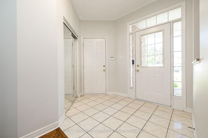 Property Photo: 127 Finn Court ON K1V 2C6