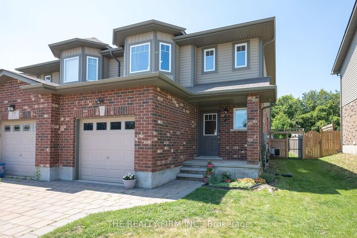 Property Photo: 27 Leesboro Trail ON N0M 2P0