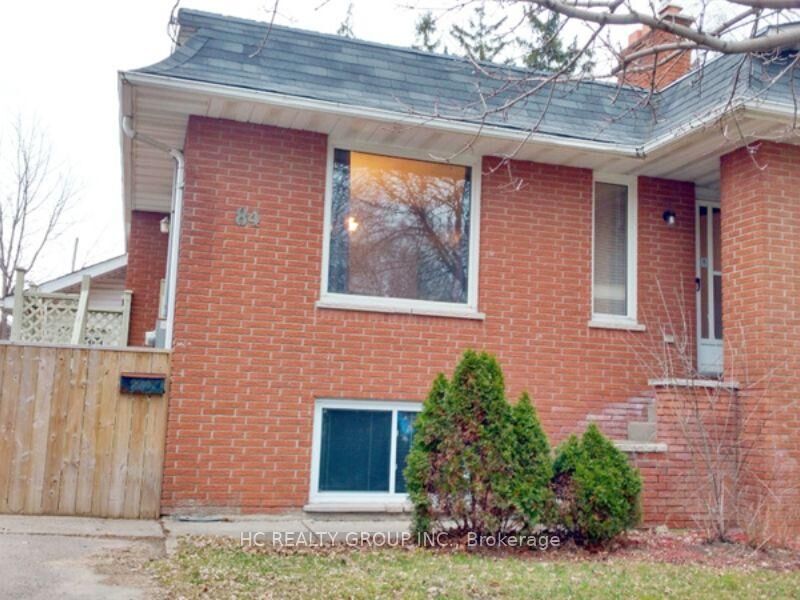 Property Photo:  84 Daleview Crescent  ON N5X 1H1 