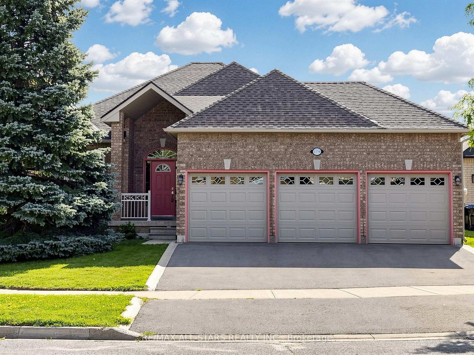 Property Photo: 1178 Mitchell Court ON L9S 5A5