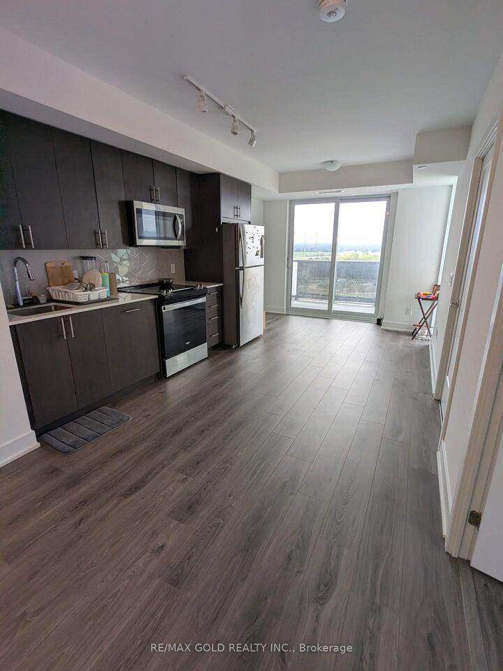 Property Photo: 2545 Simcoe Street N 1437 ON L1L 0W3