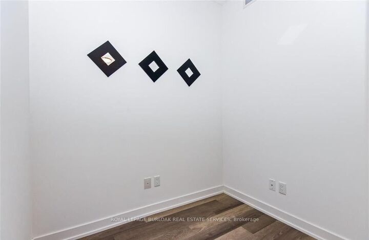 Property Photo: 5240 Dundas Street B505 ON L7L 0J6