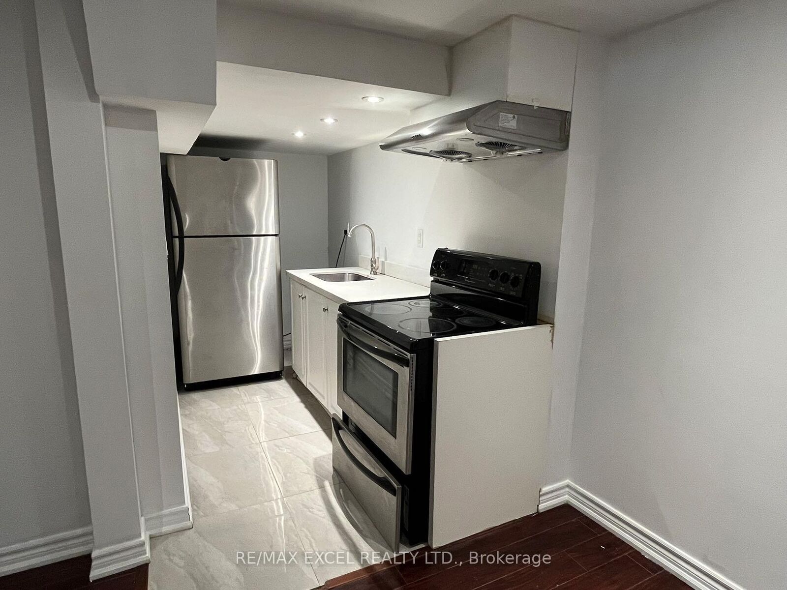 Property Photo: 63 William Bartlett Drive Bsmt ON L6C 0P7