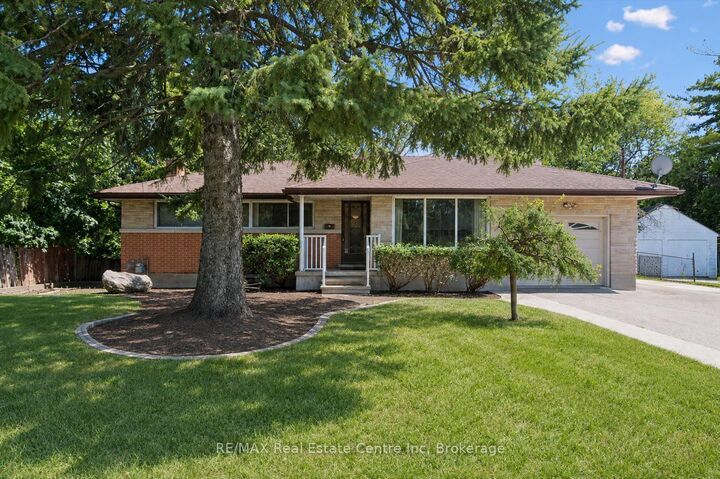 289 Speedvale Avenue E — photo 1