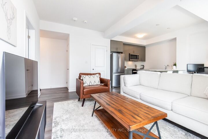 Property Photo: 10 Mallard Trail 531 ON L0R 2H1