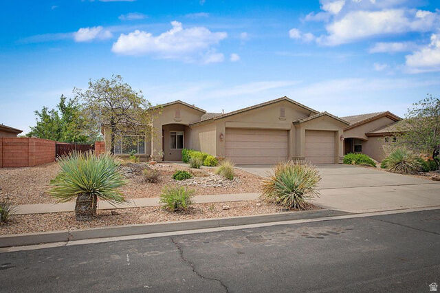Property Photo: 3296 E Hidden Springs Dr UT 84780
