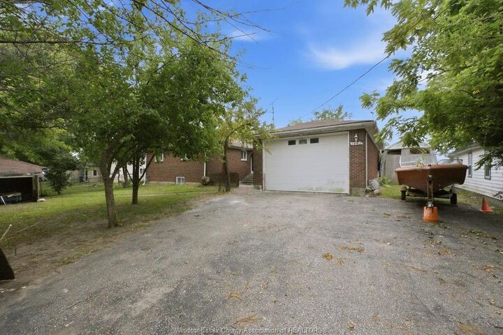 1441 Heritage Road — photo 1