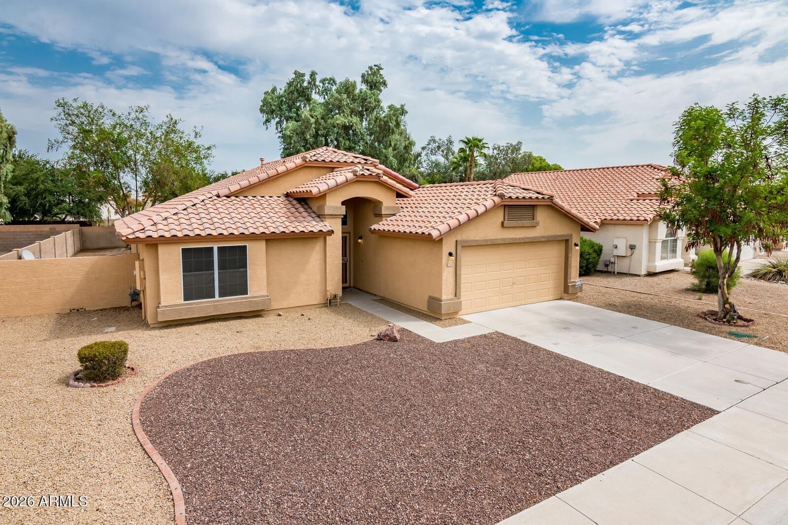 Property Photo: 12566 W Palm Lane AZ 85392
