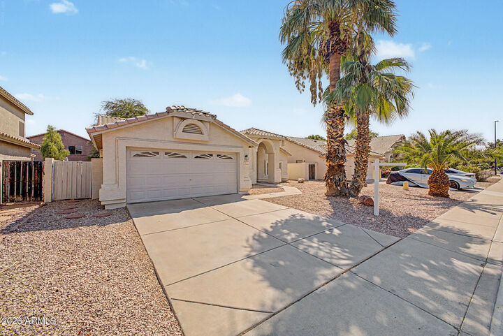Property Photo: 851 W Palo Verde Street AZ 85233