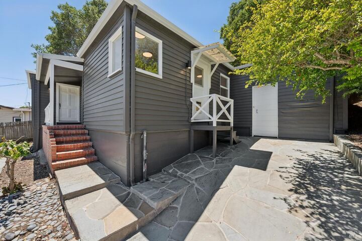 Property Photo:  225 Prospect Drive  CA 94901 