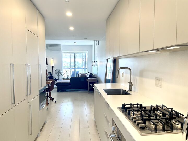 Property Photo: 1120 E Georgia Street 306 BC V6A 0K2