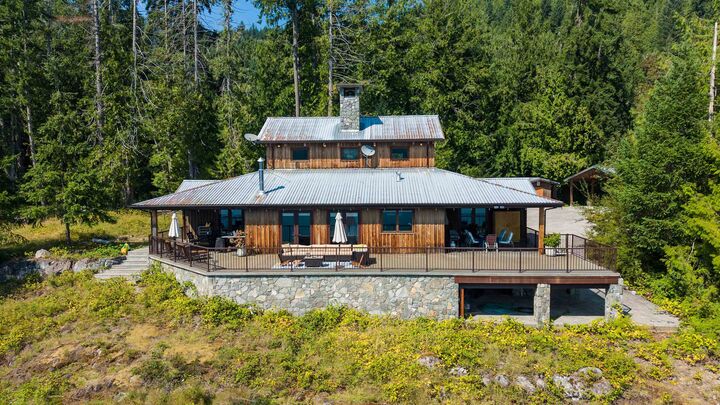 Property Photo: 15781 East Egmont Shoreline BC V0N 1N0