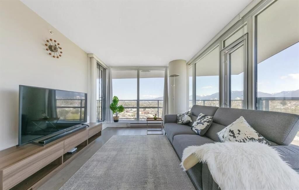 Property Photo: 4189 Halifax Street 2301 BC V5C 0H9