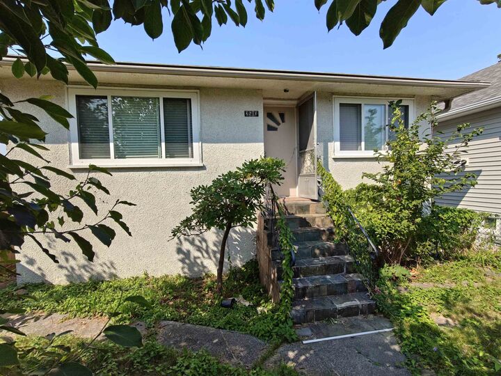 2503 E 27th Avenue — photo 1
