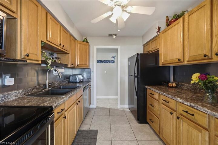 Property Photo:  39 Desert Candle Cir  FL 33936 