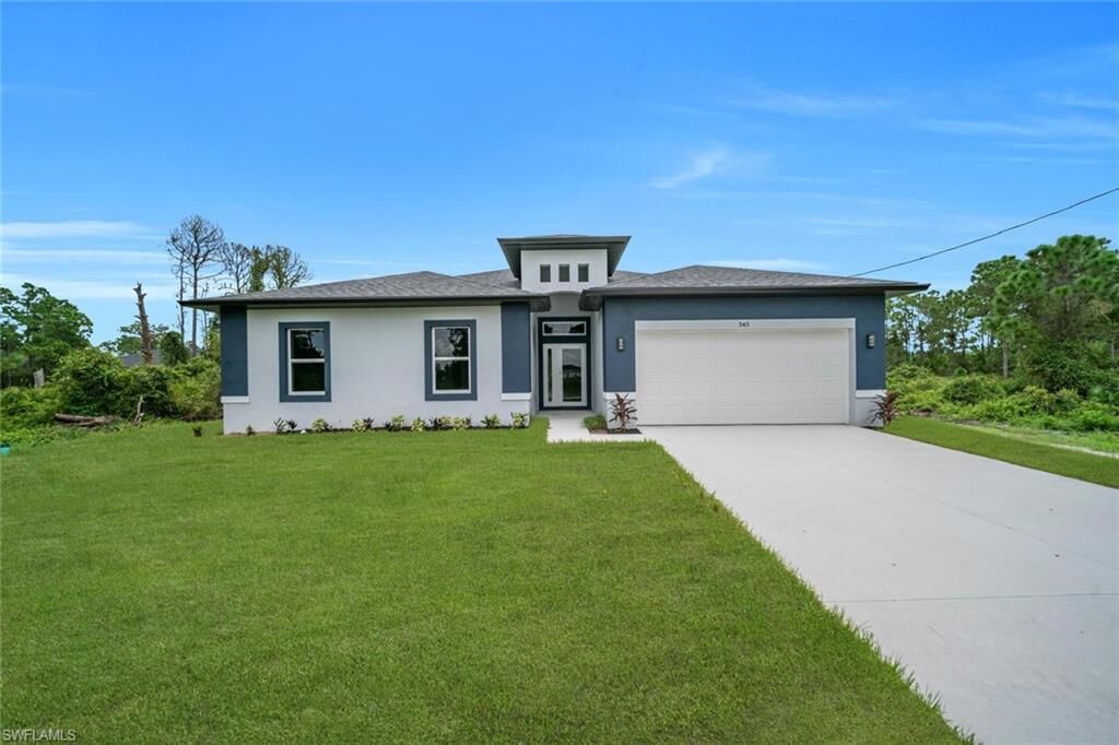 Property Photo: 543 McArthur Blvd FL 33974