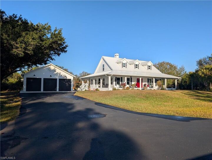 Property Photo:  17601 Nalle Rd  FL 33917 