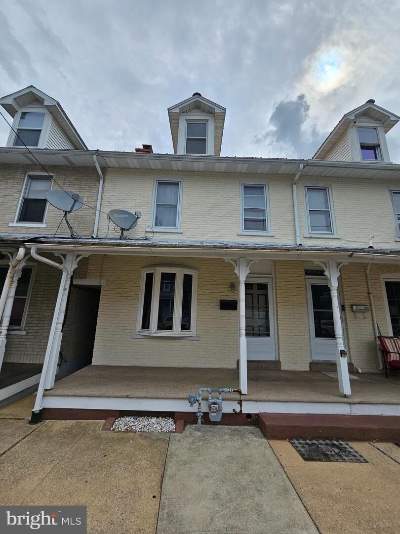 Property Photo: 29 Spruce Street PA 19562