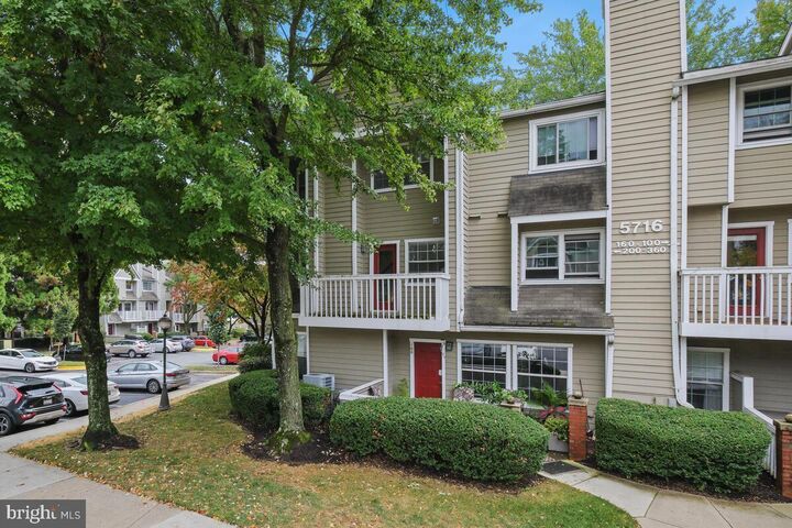 Property Photo: 5716 Chapman Mill Drive 200 MD 20852