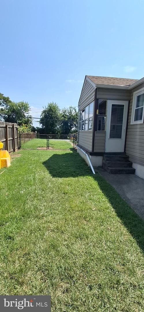 Property Photo:  202 Cross Street  MD 21225 