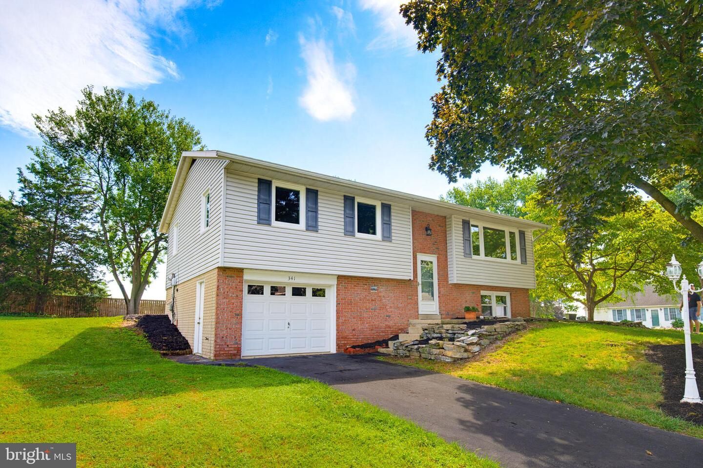 Property Photo: 341 Primrose Lane PA 17554