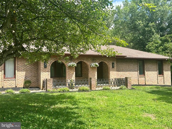 Property Photo: 3061 Markle Road PA 17408