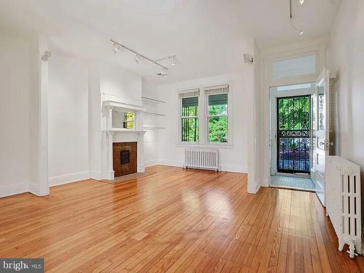 Property Photo:  426 Shepherd Street NW  DC 20011 
