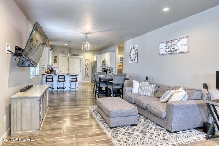 Property Photo: 12131 W Moorfield Ave ID 83854