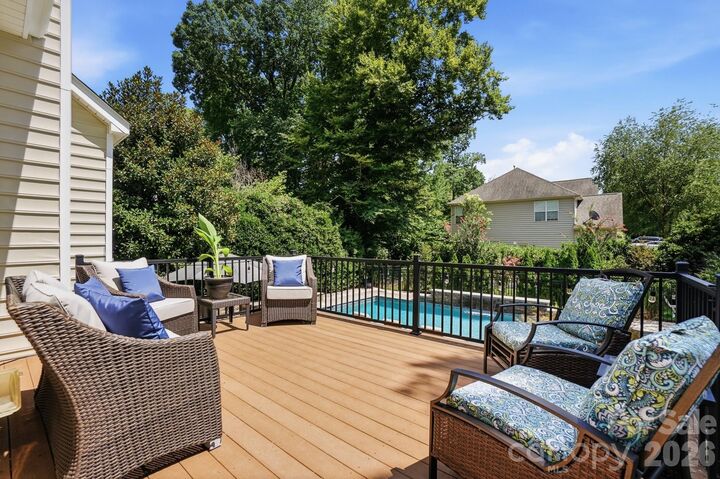 Property Photo: 12124 Kane Alexander Drive NC 28078