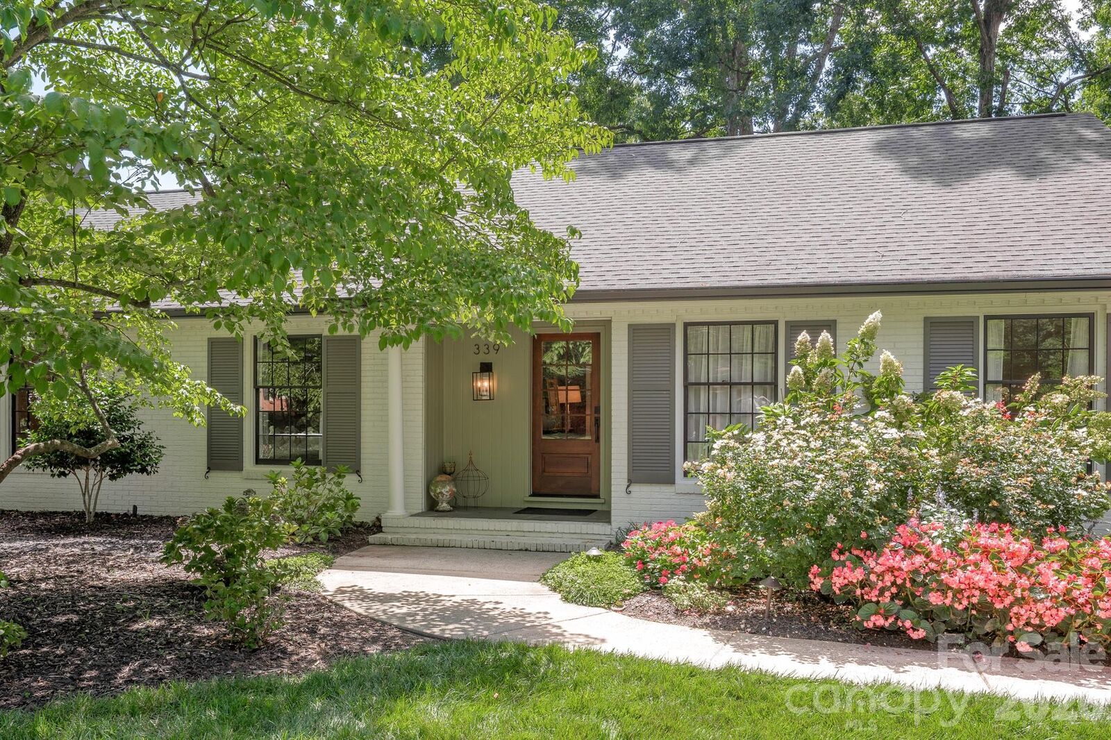 Property Photo: 339 Wingrave Drive NC 28270