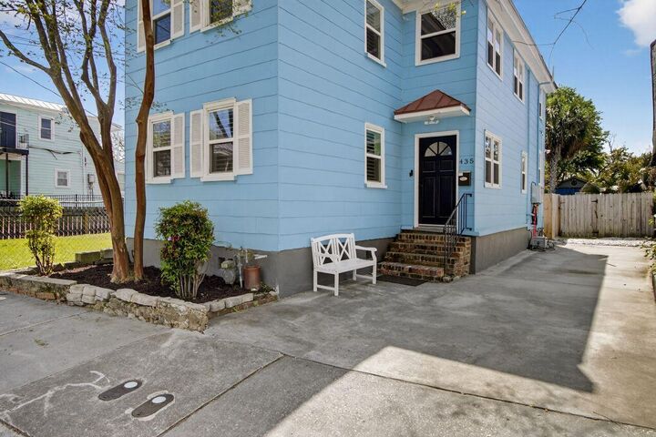 Property Photo:  435 Race Street  SC 29403 