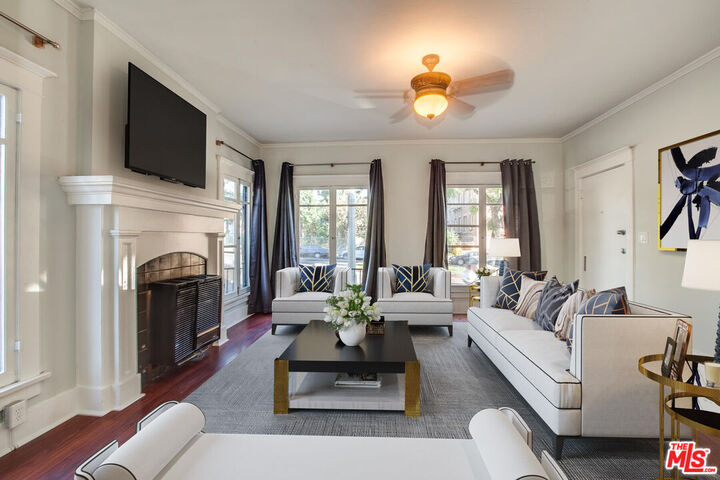 Property Photo:  1777 N Gower St, Unit 1781  CA 90028 