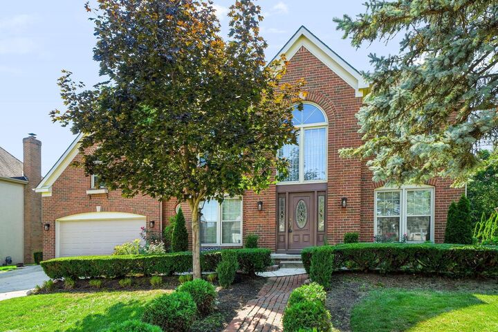 Property Photo:  5097 Stonecroft Court  OH 43026 