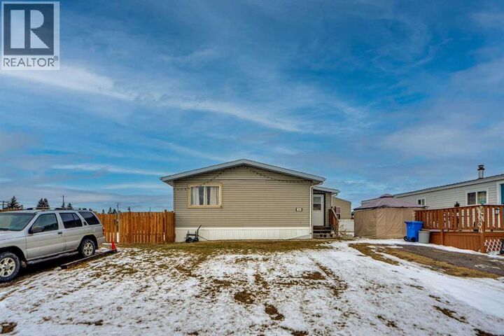 Property Photo: 6220 17 Avenue Southeast AB T2A 0W6