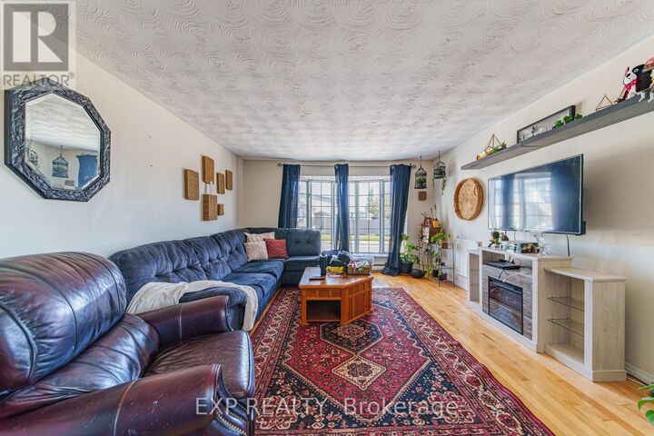 Property Photo: 4612 Ste Catherine Street ON K0C 2B0
