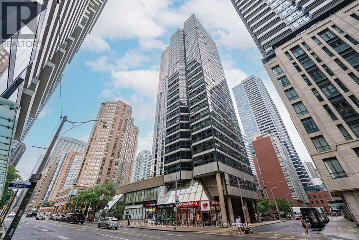 Property Photo:  1001 Bay Street 1618  ON M5S 3A6 