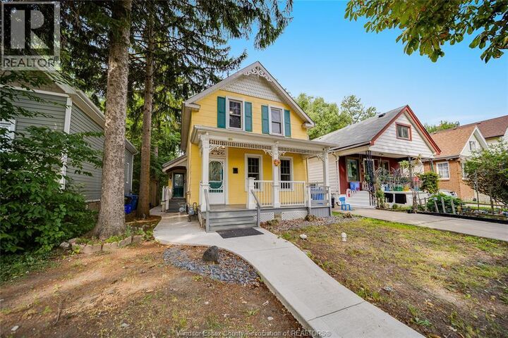 Property Photo:  211 Cameron  ON N9B 1Y5 