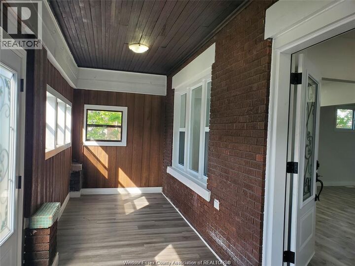 Property Photo: 348 Caroline Street ON N9A 6A4