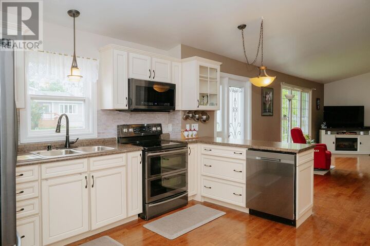 Property Photo:  58 Byrd Avenue  NL A1V 2A4 